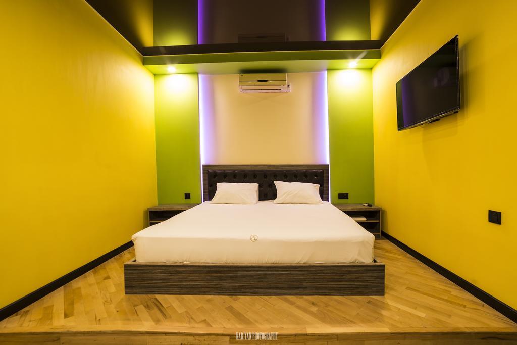Voyage Hotel Jerevan Kamer foto